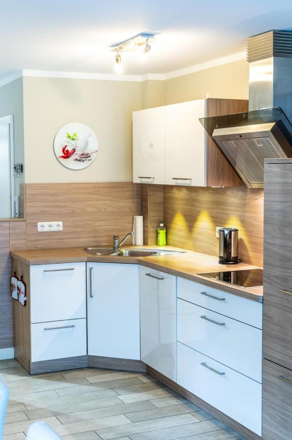Ferienwohnung Strandgut - Kavelweg 9 - Zingst Exteriör bild